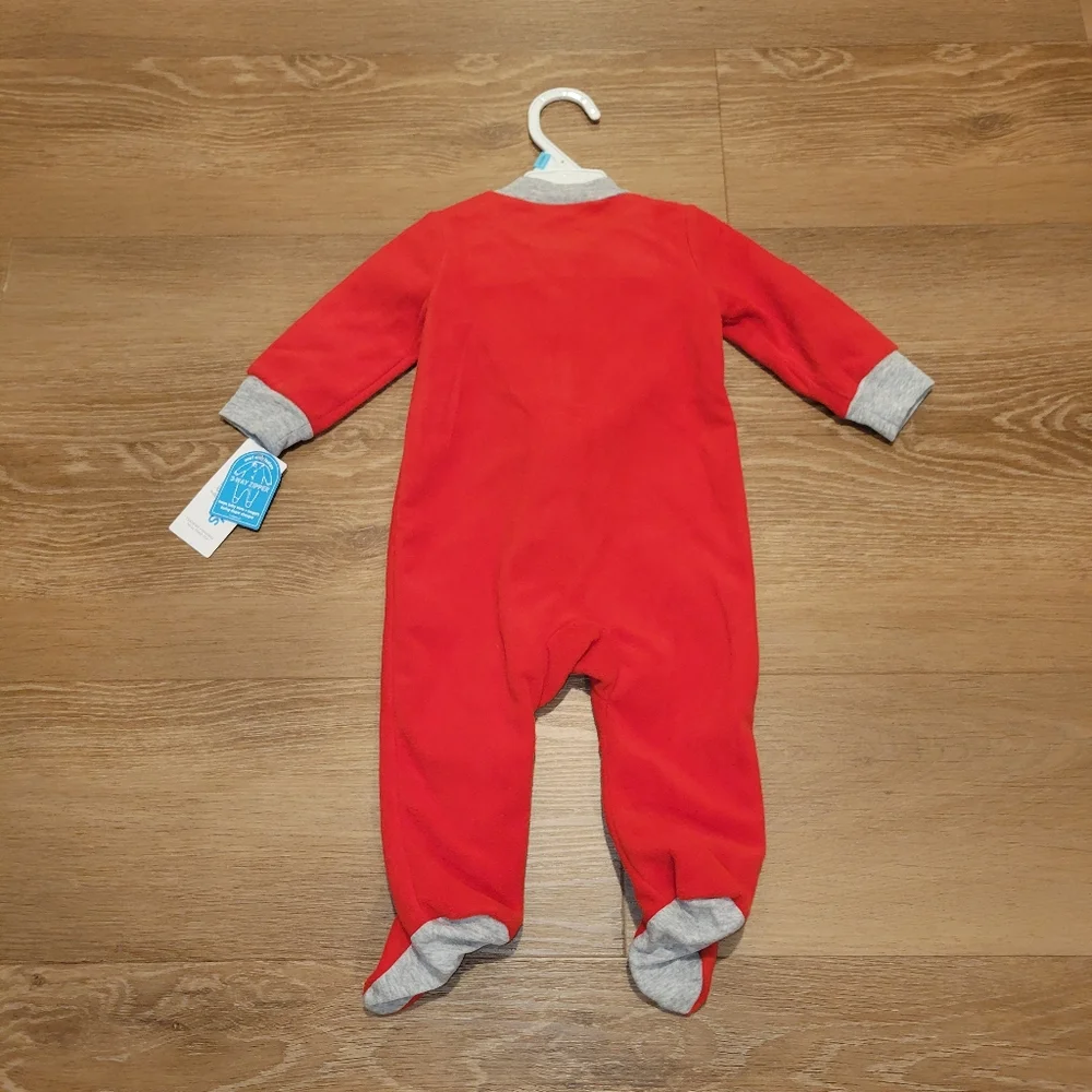 Carters 1-Piece Red Reindeer Sleeper Pajamas Size 6 Months New